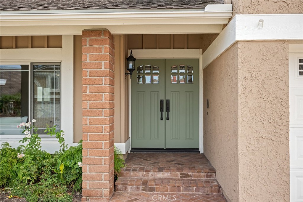 29162 Bobolink Drive