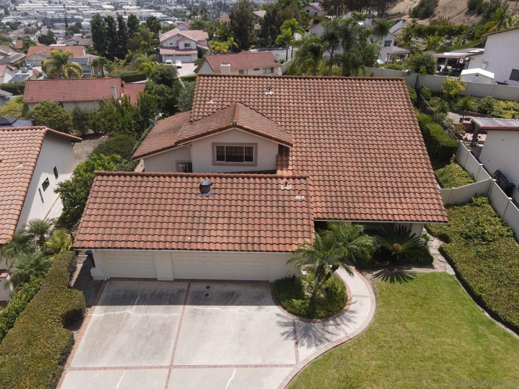 1157 Betts St.