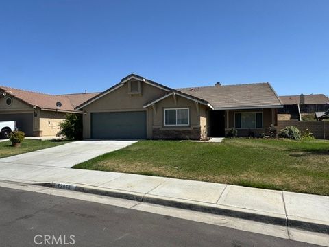 Photo of 22968 Penasco CIR, Nuevo, CA 92567 (MLS # SW26109349)