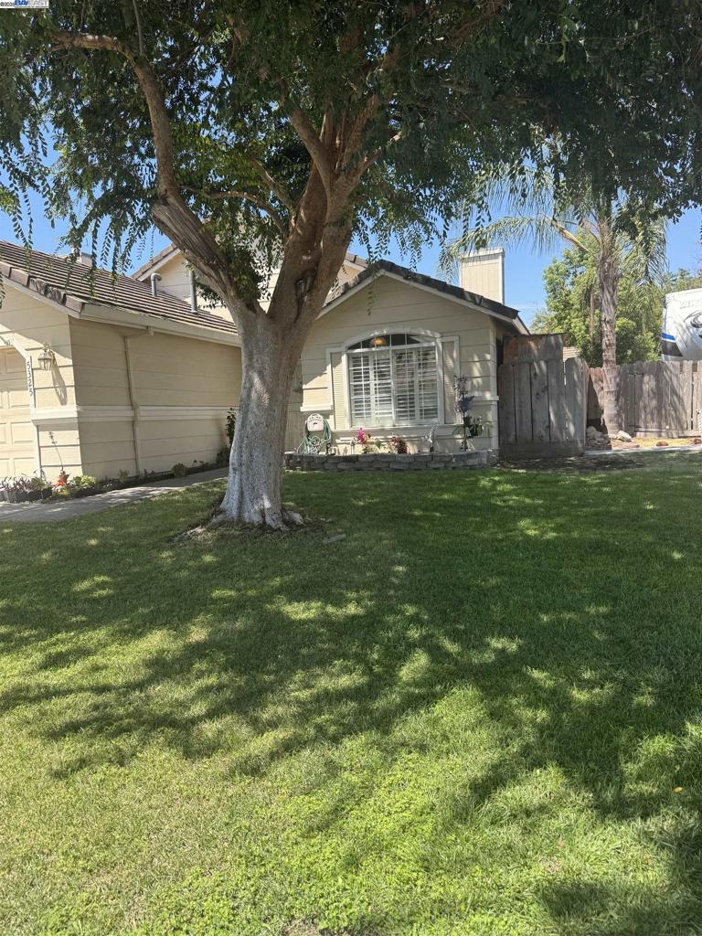 5325 Avante Lane