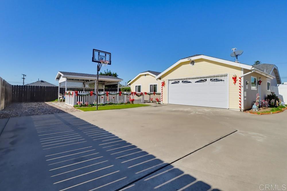 2674 Buena Vista Avenue