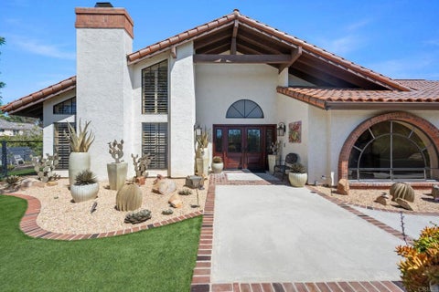 Photo of 18725 AVENIDA CORDILLERA, San Diego, CA 92127 (MLS # NDP2608202)