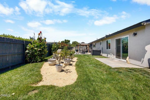 Tiny photo for 817 N Calle La Sombra, Camarillo, CA 93010 (MLS # V1-37962)