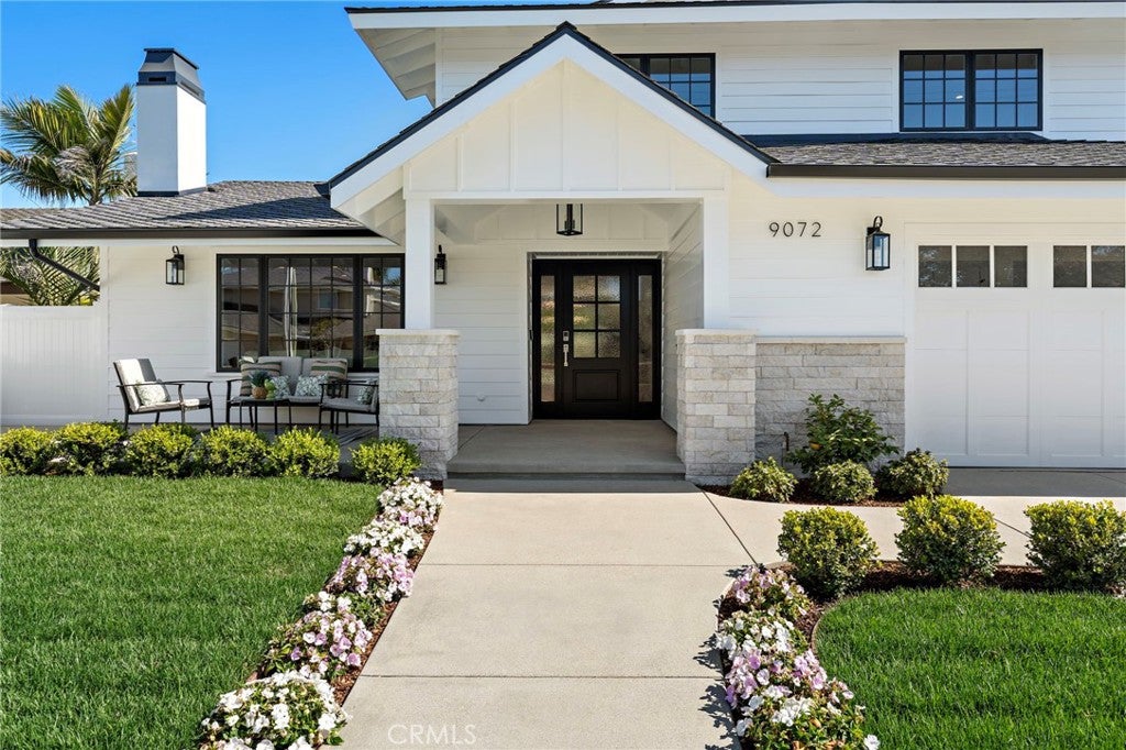 9072 Niguel Circle