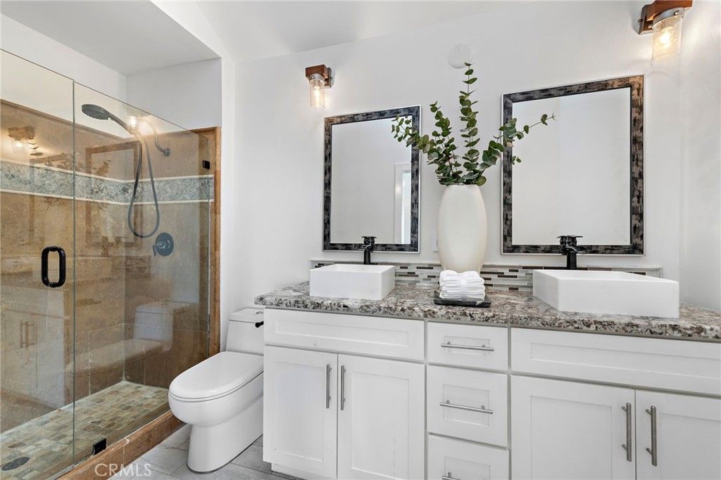 listing image 130721414507754311822