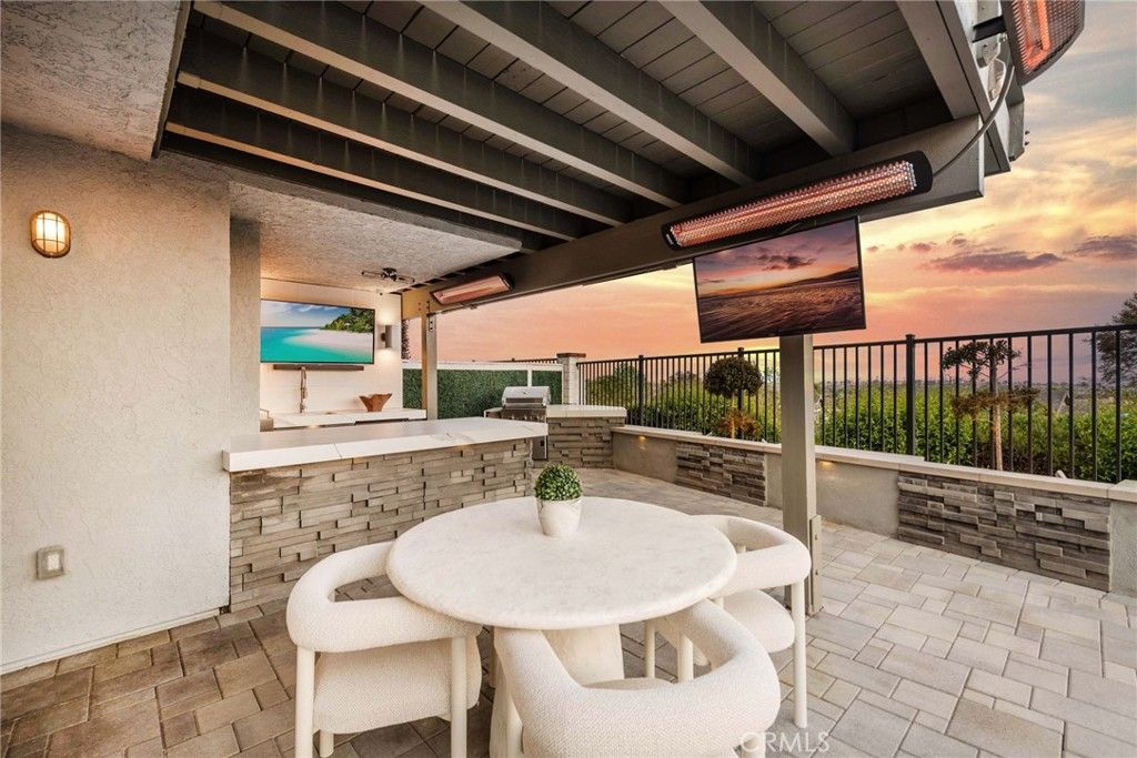 listing image 130721291428062062537