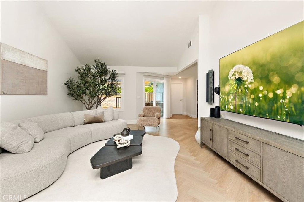 2765 Huntington Drive