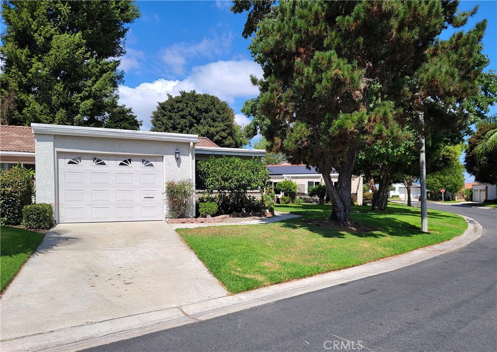 3230 Via Carrizo D