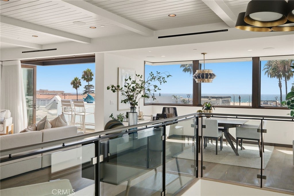 1120 Palm Drive