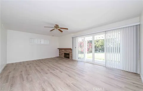 MLS: OC26067188