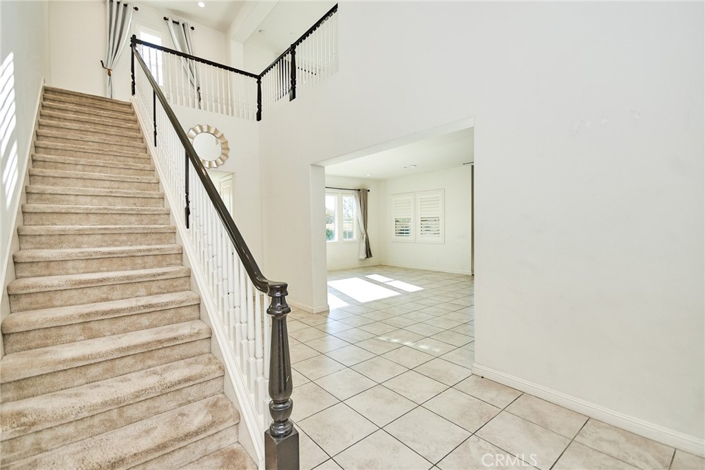 115 Mesa Verde Lane