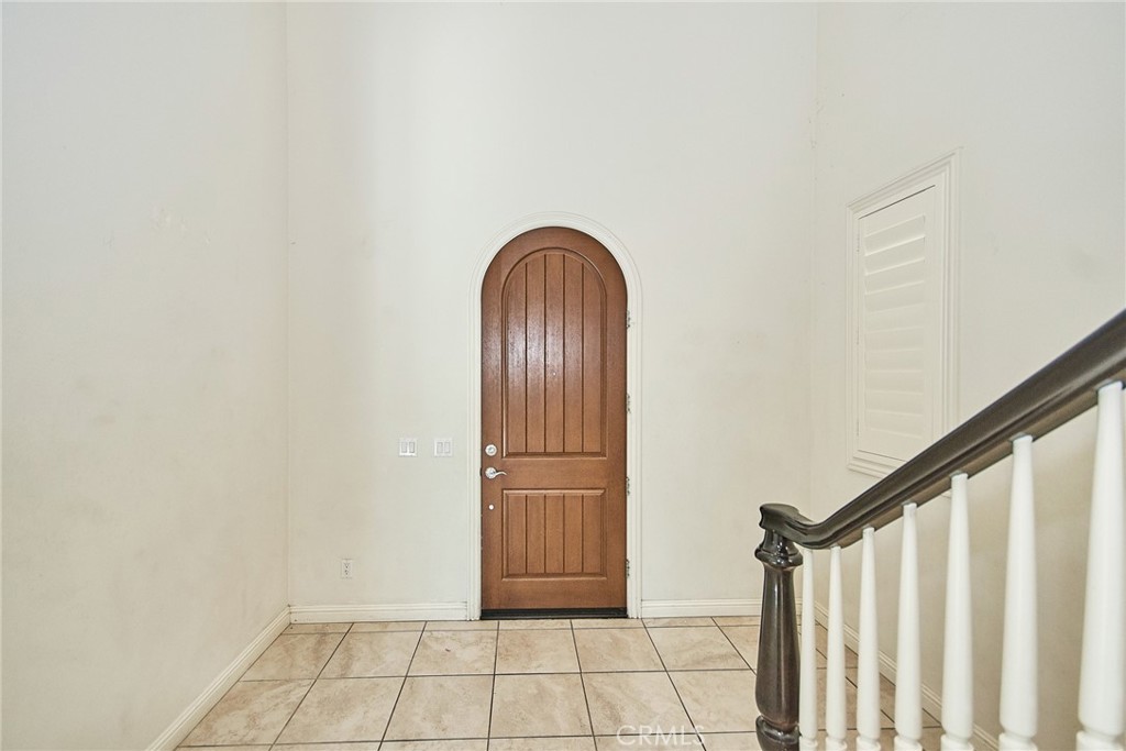 115 Mesa Verde Lane