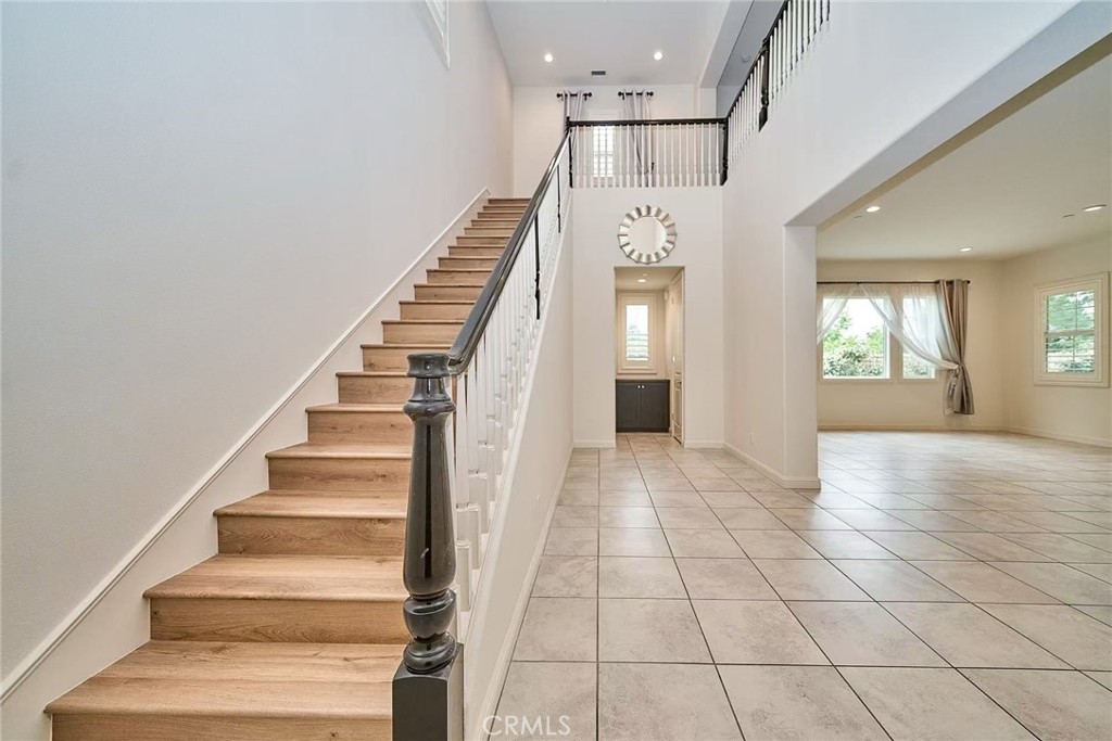 115 Mesa Verde Lane
