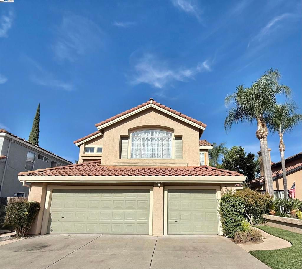 Photo of 3601 Balfour Ln Ln, Modesto, CA 95357 (MLS # 41117725)