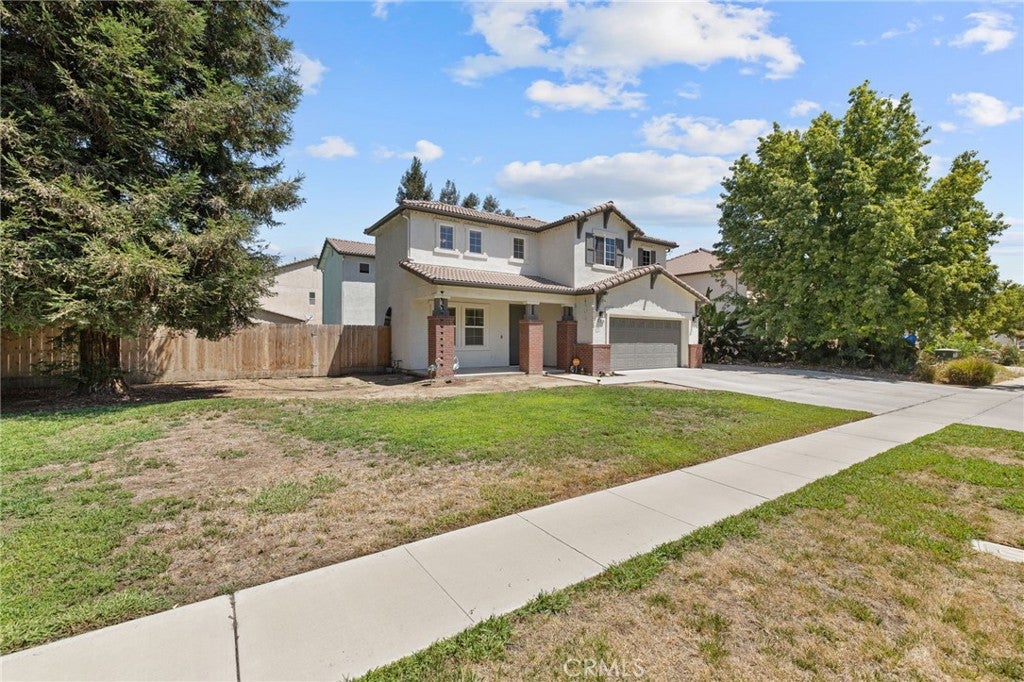 3320 W Glendale