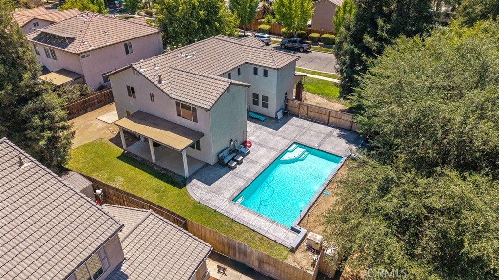 3320 W Glendale Avenue