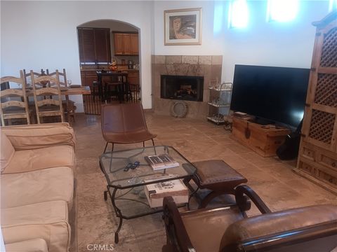 Tiny photo for 2257 Pierpont Blvd, Ventura, CA 93001 (MLS # AR26049555)