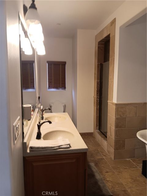 Tiny photo for 2257 Pierpont Blvd, Ventura, CA 93001 (MLS # AR26049555)