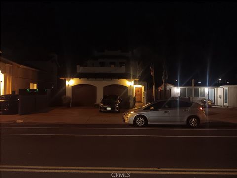 Tiny photo for 2257 Pierpont Blvd, Ventura, CA 93001 (MLS # AR26049555)
