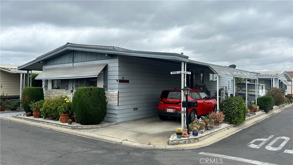 15111 Bushard Street 18
