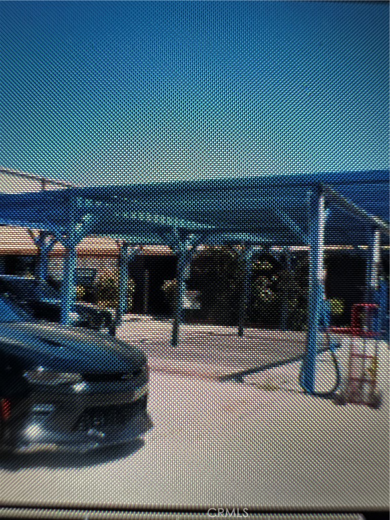 16002 Main St