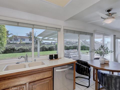 18022 dellglen circle huntington beach ca 92647