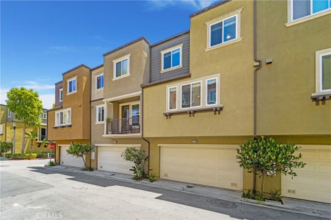 Photo of 14 Shellprint Court, Newport Beach, CA 92663 (MLS # OC26197430)