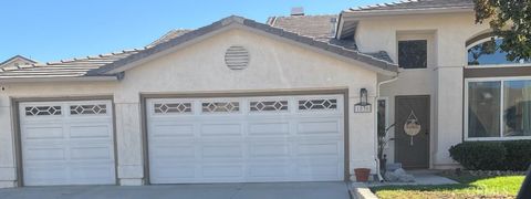 Photo of 1036 Luna Way, San Jacinto, CA 92583 (MLS # IN25244622)