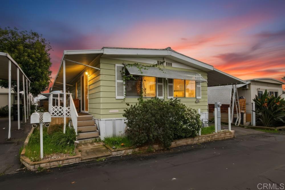 351 E Bradley Avenue SPC 52