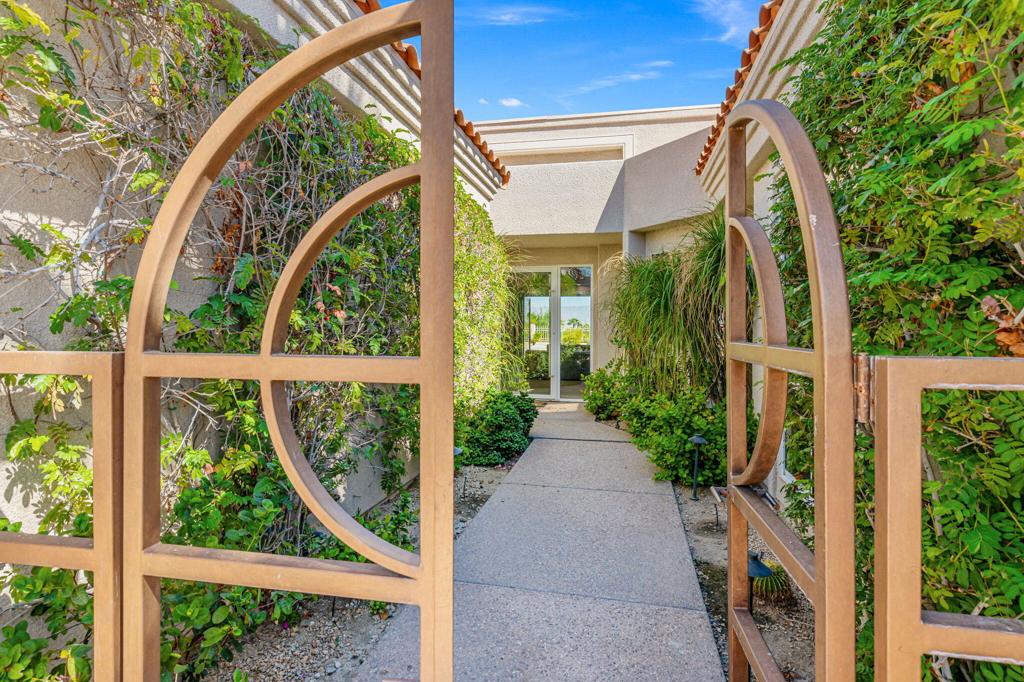 73126 Monterra Circle S