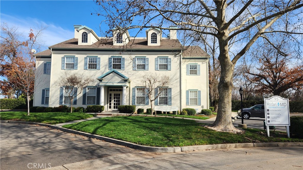 Executive office suite, in the Philadelphia Square Business Park. This second floor suite is located in a well-maintained professional office building, near the intersection of Highway 99, the Esplanade and Eaton Road in Chico.