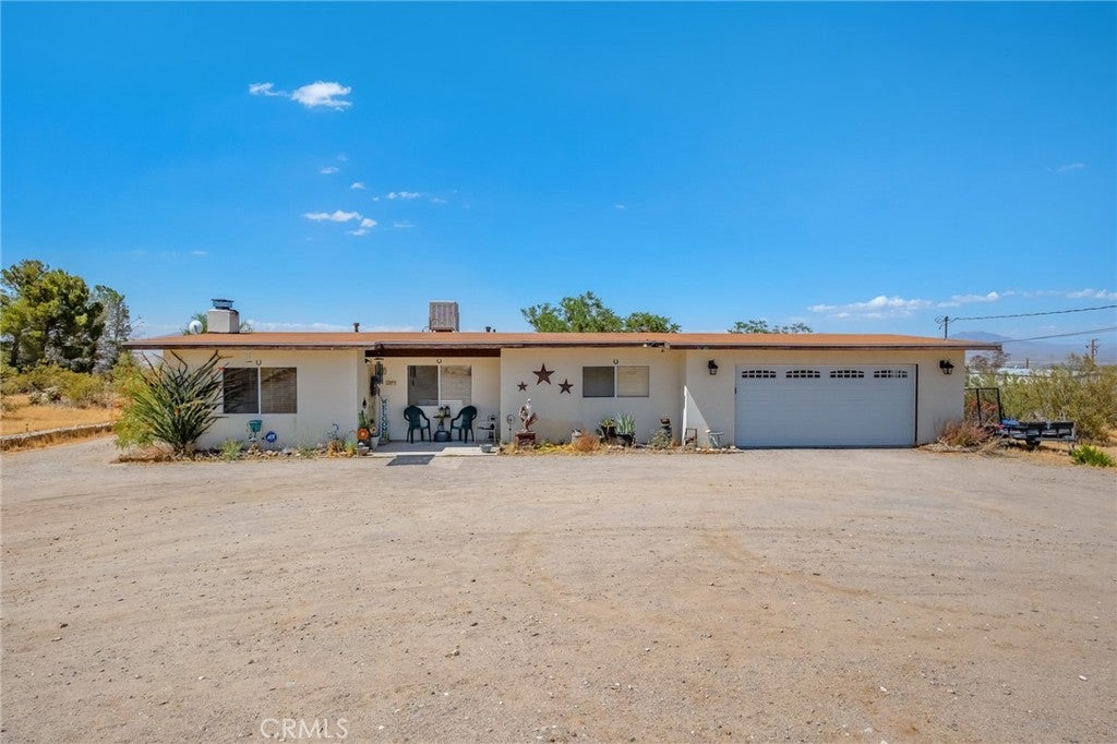 32720 Carnelian
