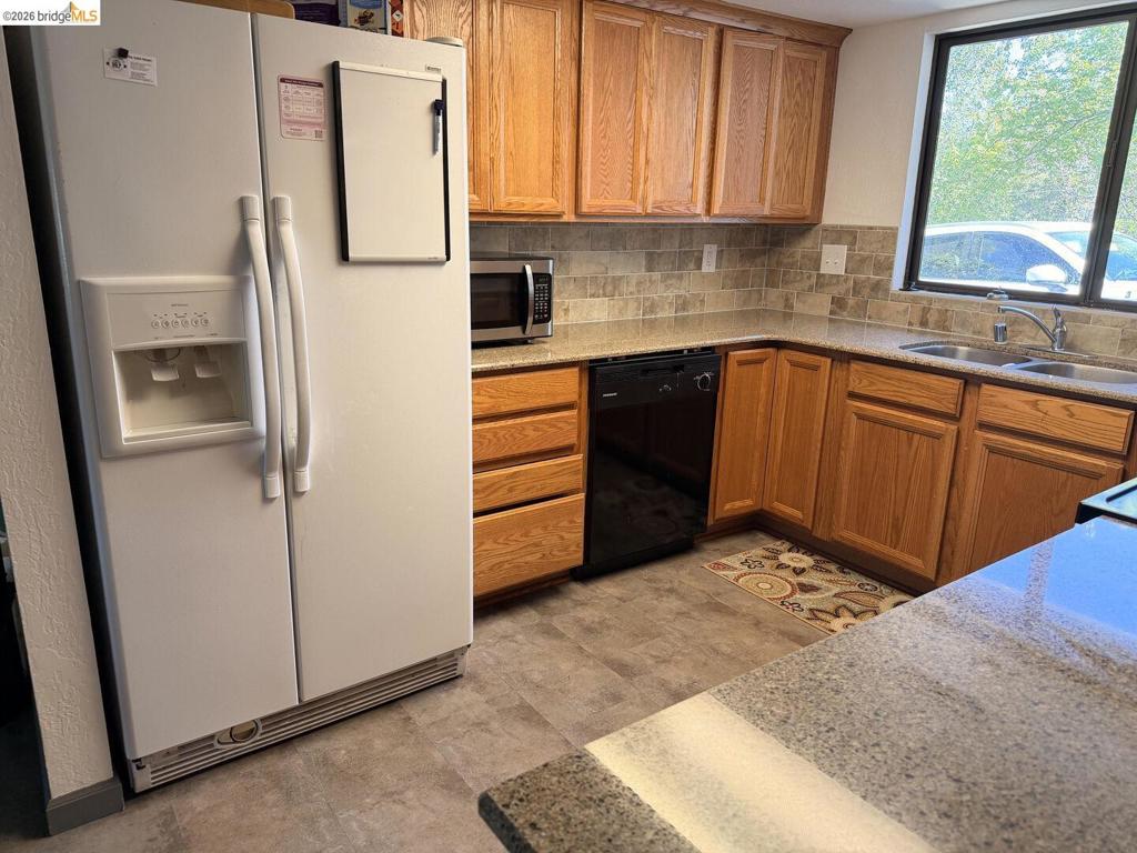 153 Summit AVE
