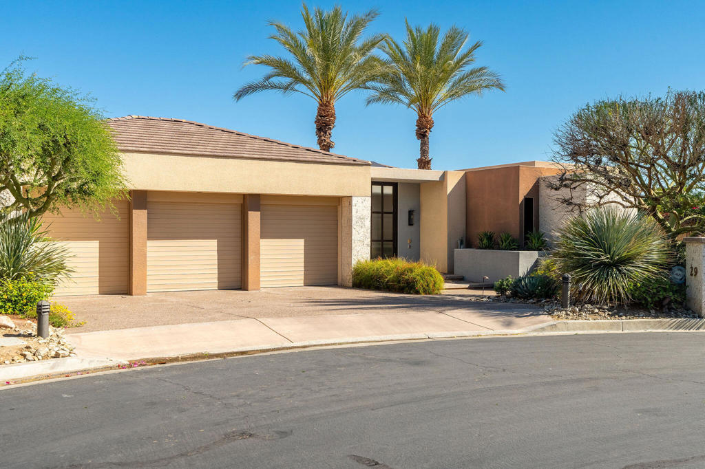 29 Grande View Court