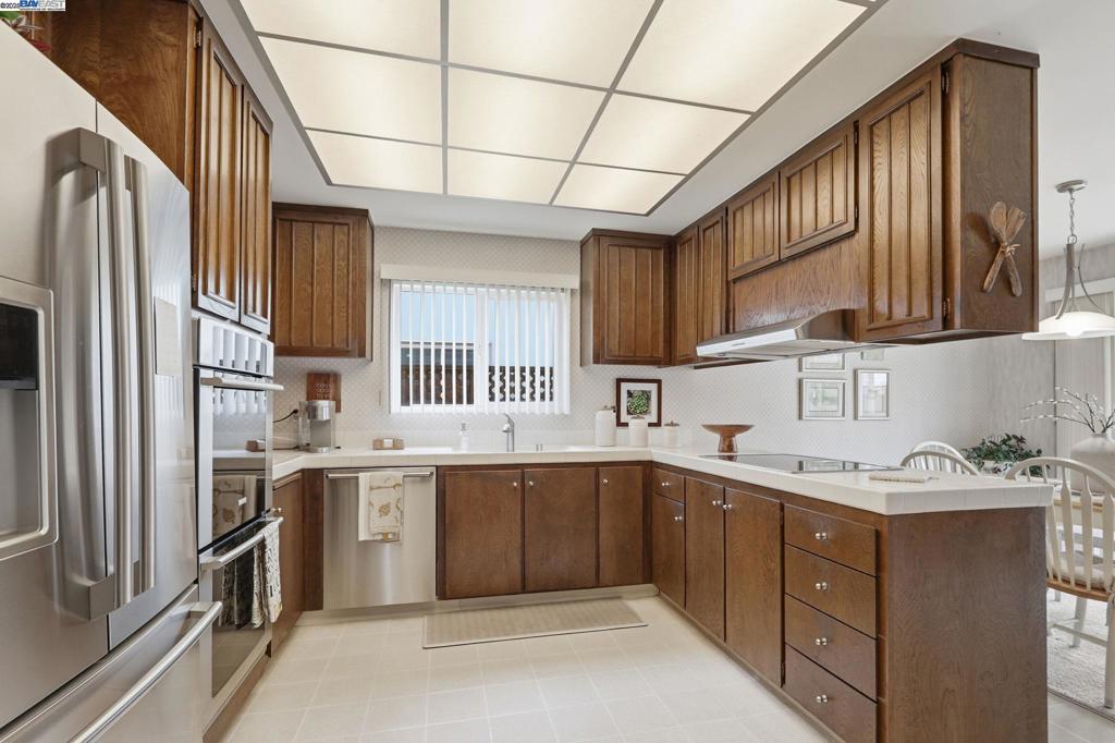 BROOKVALE - Residential