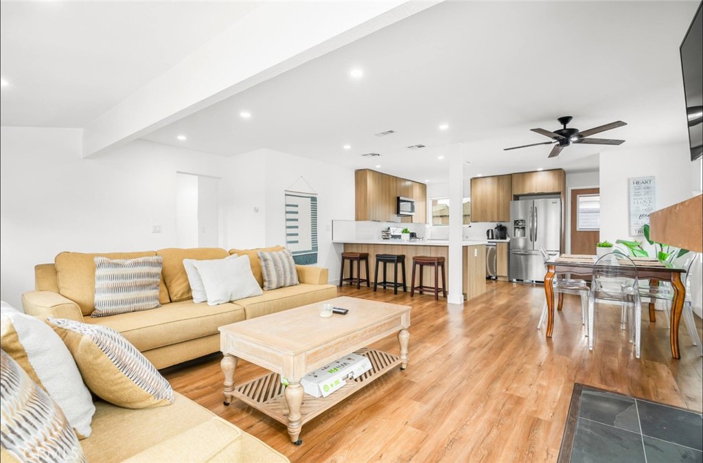 1655 W 109th Street