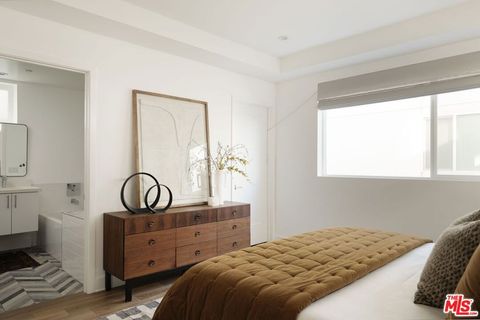 Tiny photo for 857 1/2 Hyperion Avenue, Los Angeles, CA 90029 (MLS # 26659771)