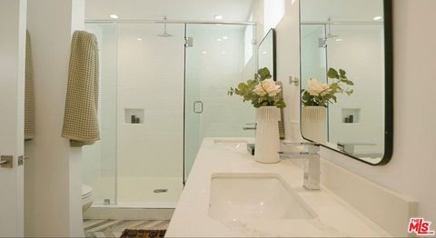 Tiny photo for 857 1/2 Hyperion Avenue, Los Angeles, CA 90029 (MLS # 26659771)