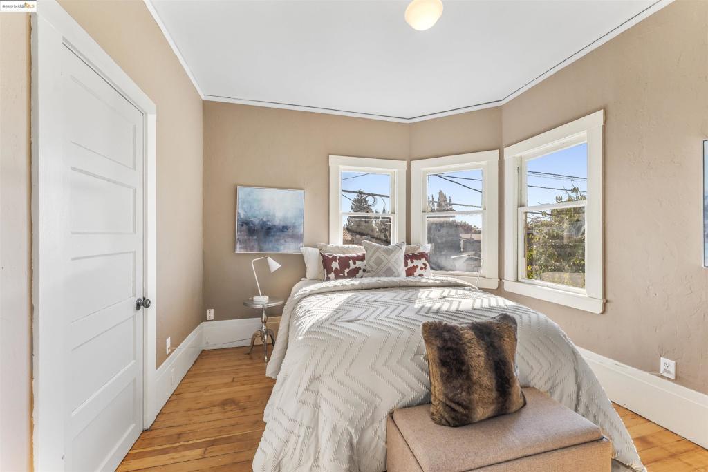 ALAMEDA COUNTY - Residential Income