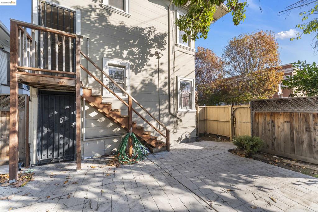 ALAMEDA COUNTY - Residential Income