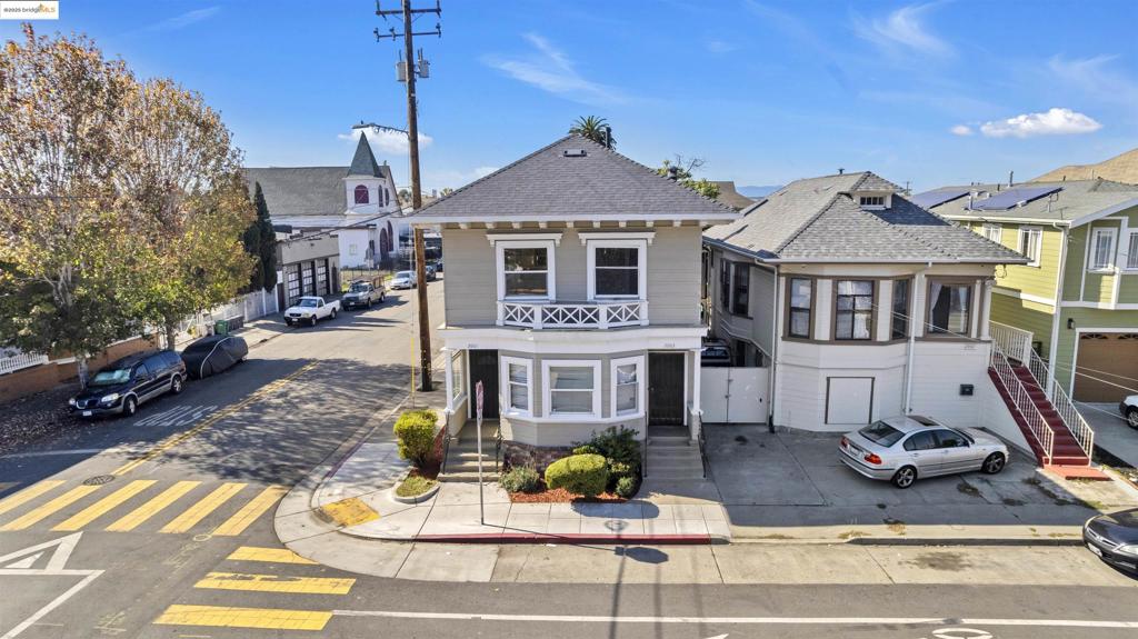 ALAMEDA COUNTY - Residential Income