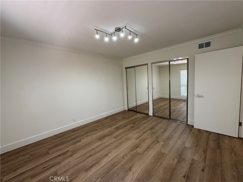 Liberty Canyon Townhomes (861) - Residential