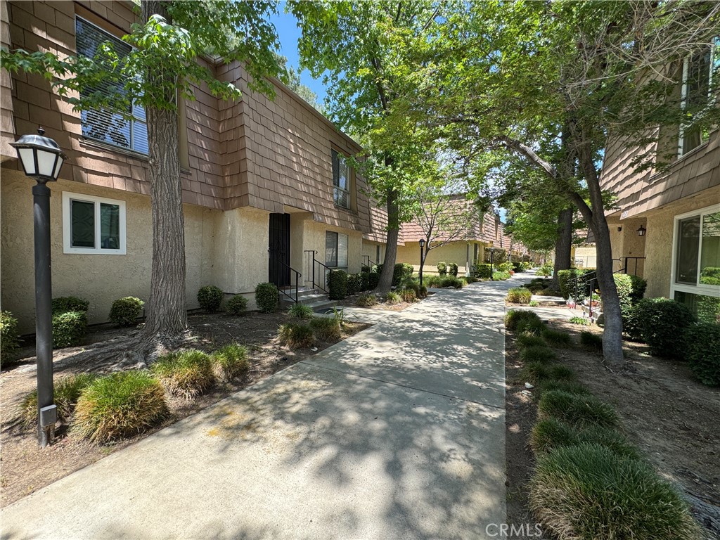 Liberty Canyon Townhomes (861) - Residential