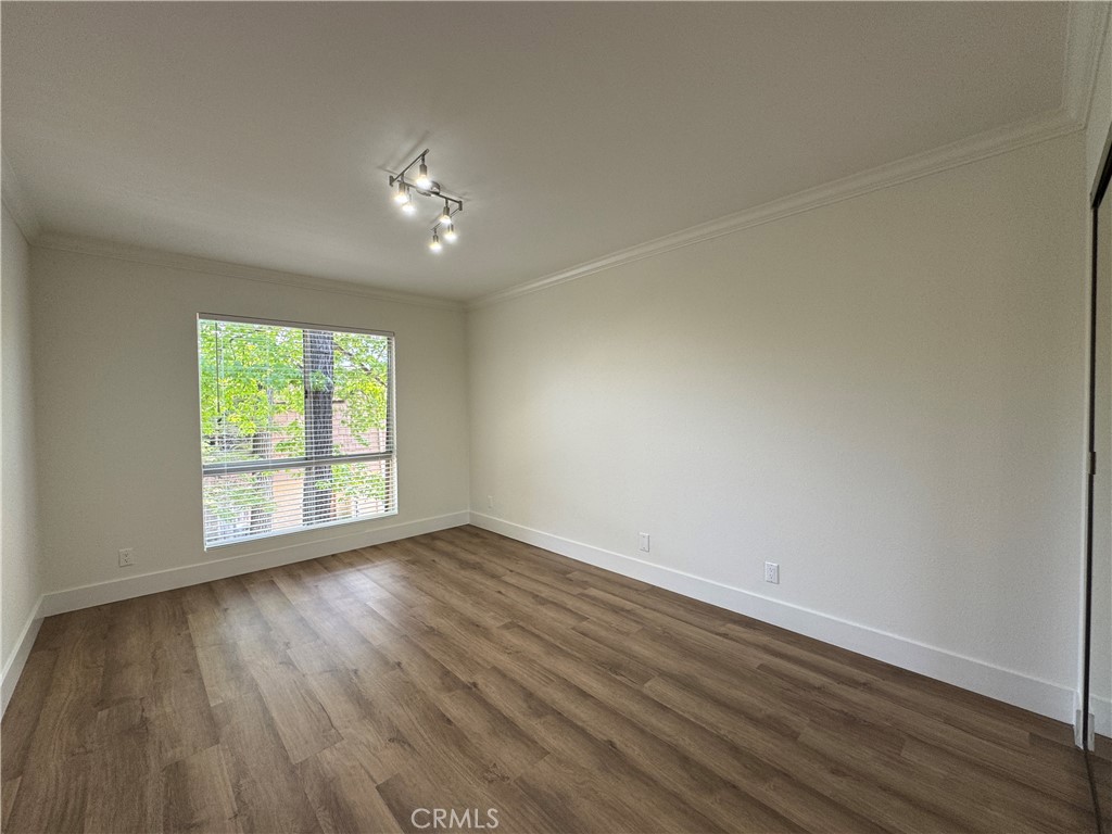 Liberty Canyon Townhomes (861) - Residential