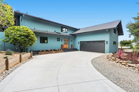 Photo of 210 Thunderbird Drive, Aptos, CA 95003 (MLS # ML82043339)