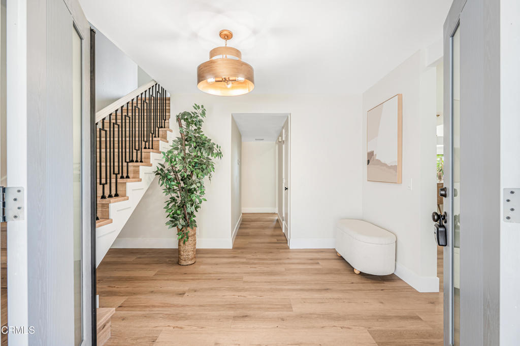 308 Calle Converse