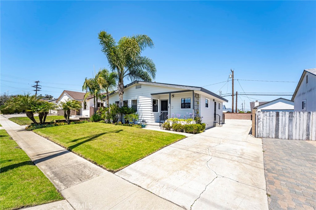 5209 Sepulveda