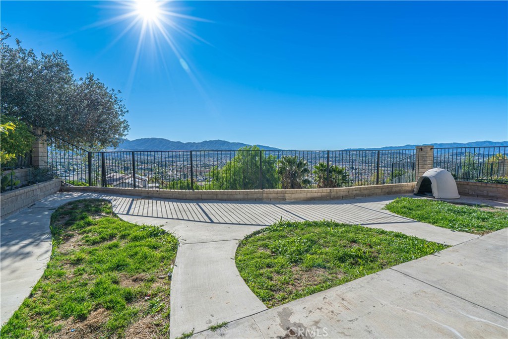 Ridge At White's Cyn (RGWC) - Residential