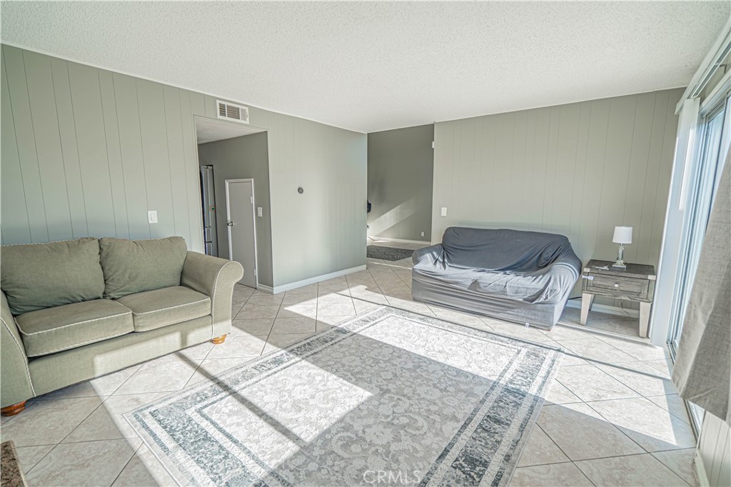 Ridge At White's Cyn (RGWC) - Residential