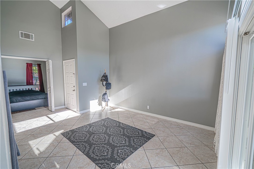 Ridge At White's Cyn (RGWC) - Residential